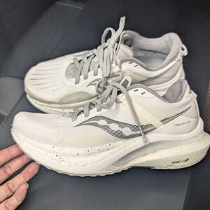 Saucony White Women's Athletic Shoes